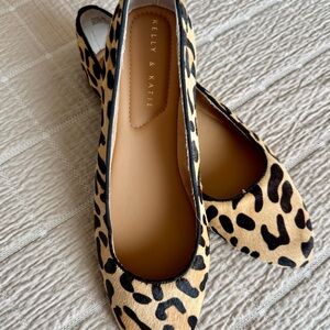 NWOT—Kelly & Katie Animal Print Flats